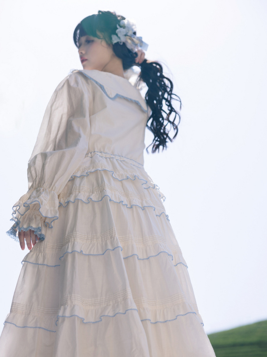 【alcali×猫梓子 (ネココ)】コラボ レースフリルローンワンピース 詳細画像 オフホワイト 2