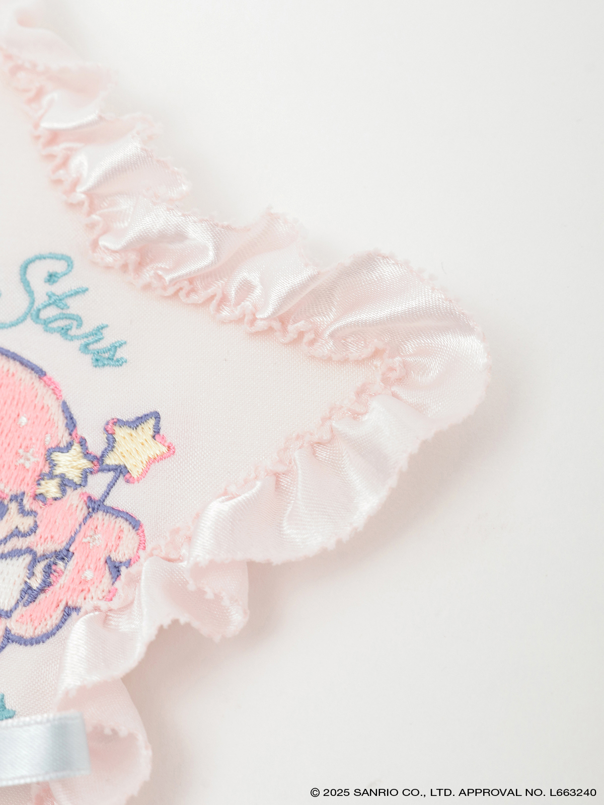 Little Twin Stars×PINK HOUSE 刺しゅう入り星形ワッペンブローチ