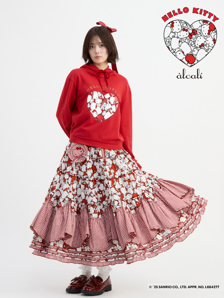 【alcali x HELLO KITTY】コラボレーションスカート