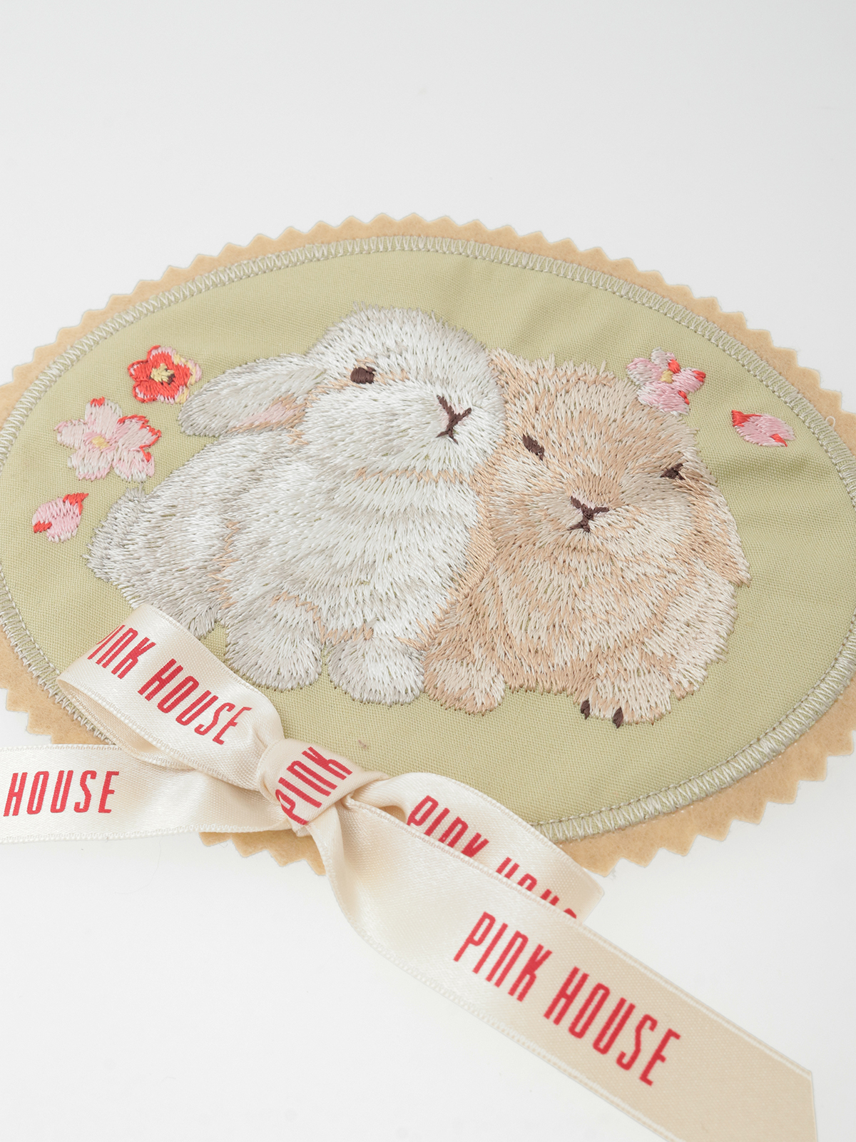 幸見うさぎ刺繍ワッペン｜ピンクハウスオフィシャルオンラインストア