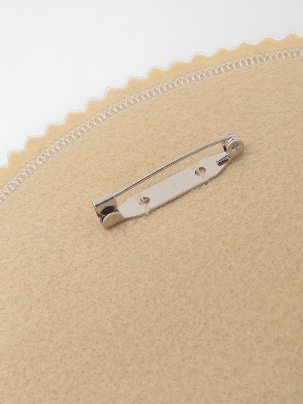 幸見うさぎ刺繍ワッペン｜ピンクハウスオフィシャルオンラインストア