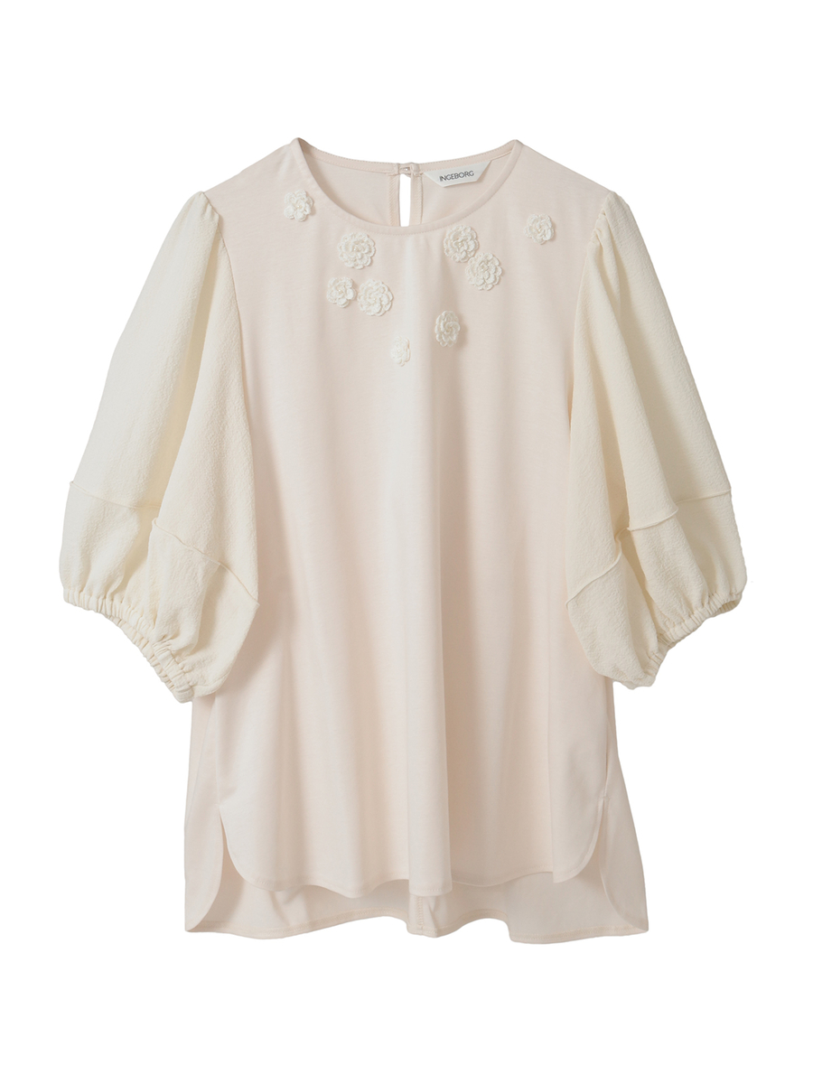 フラワーモチーフ付きボリュームスリーブカットソー 詳細画像 オフ 1