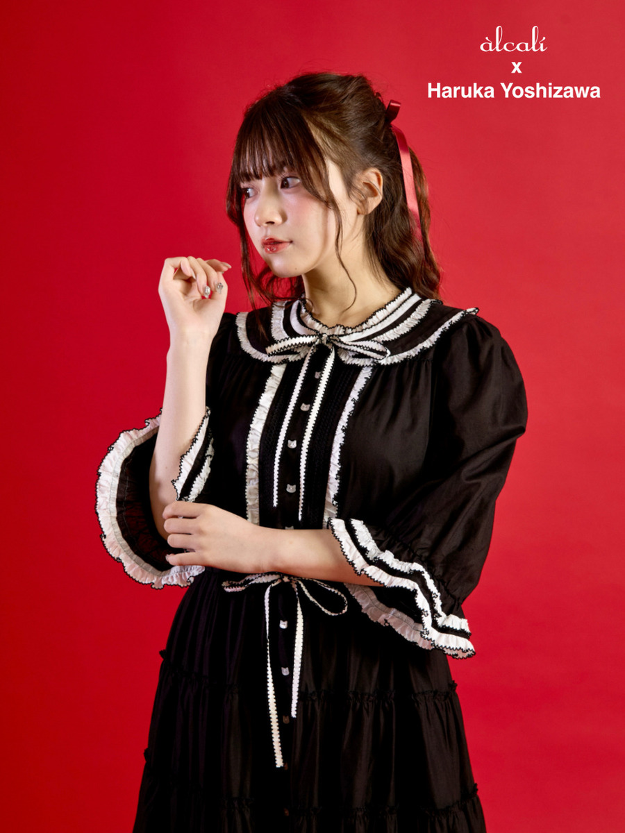 【alcali x Haruka Yoshizawa】猫耳付け襟ローンワンピース 詳細画像 ブラック 2