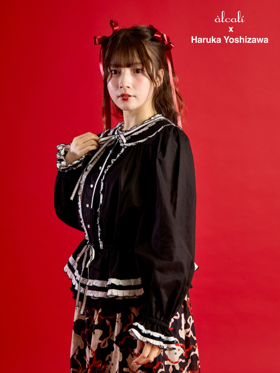 【alcali x Haruka Yoshizawa】猫耳付け襟ローンブラウス 詳細画像 ブラック 2