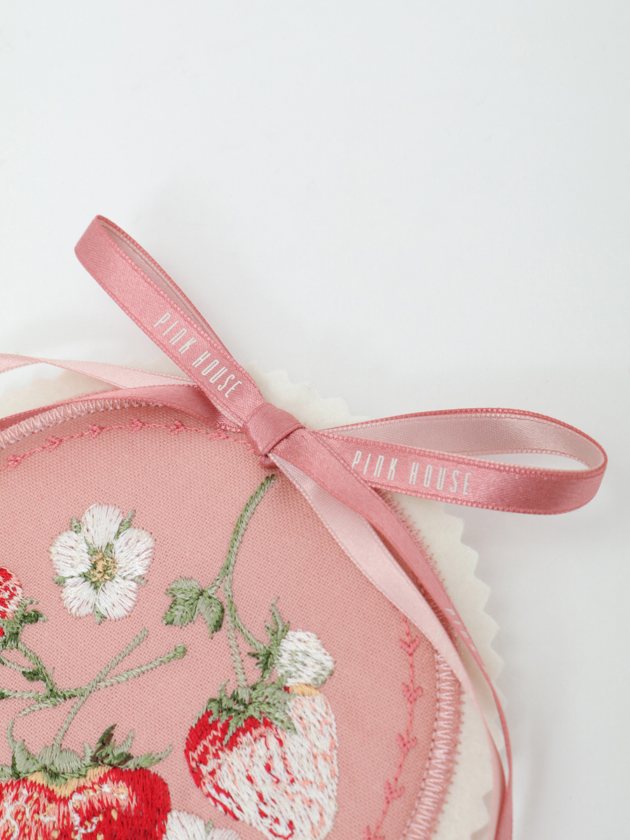 苺ブーケ刺繍ワッペン 詳細画像 セラドングリーン 3