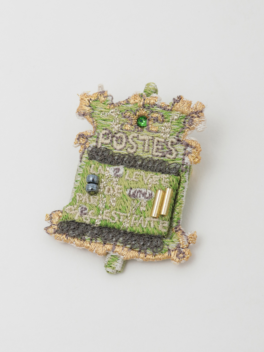 レター刺繍ブローチ 詳細画像 ポスト 1