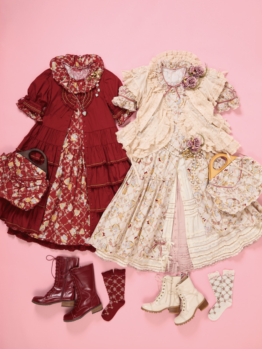 250815コーディネート1【PINKHOUSE】